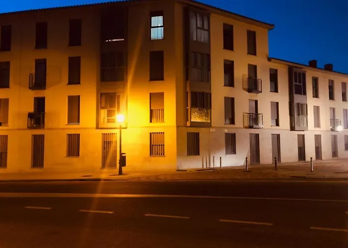 La Bien Cercada * 萨莫拉